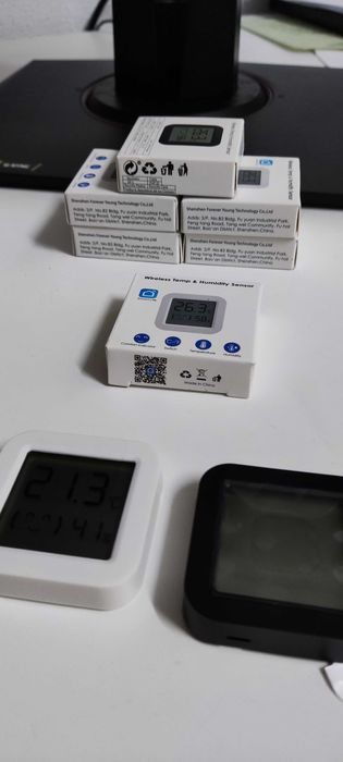 Sensores de Temperatura e Humidade (x6)