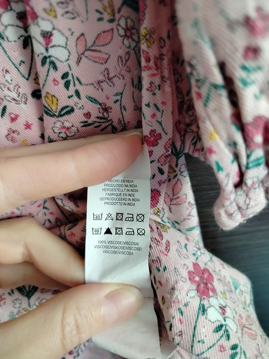 Віскозна сукня від Primark на дівчинку 98 см
