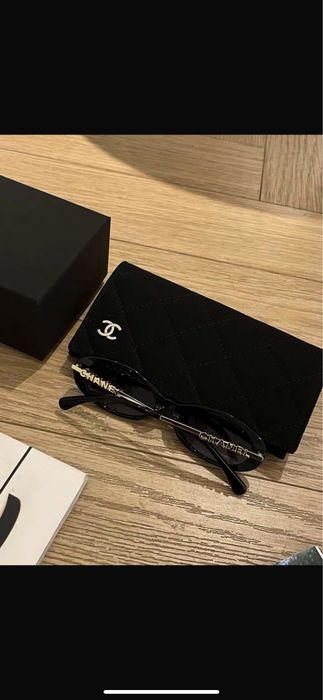 Okulary przeciwsłoneczne Chanel
