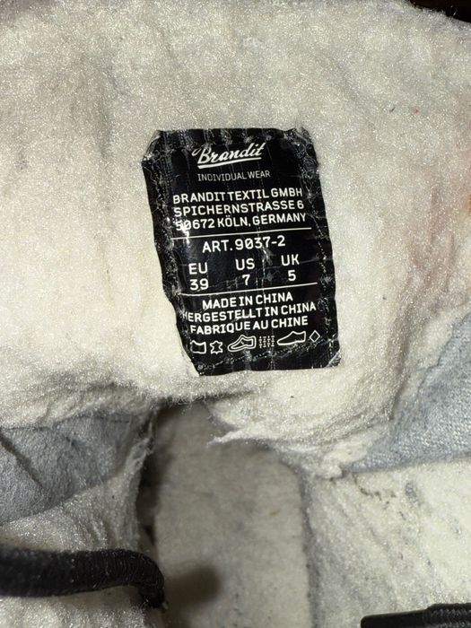 Glany czarne firmy Brandit