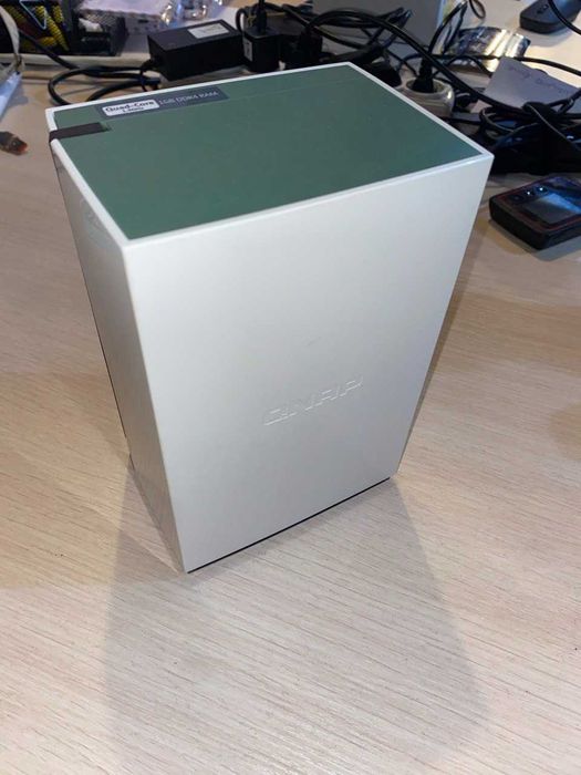 Сервер QNAP QUAD core 1.4 GHz