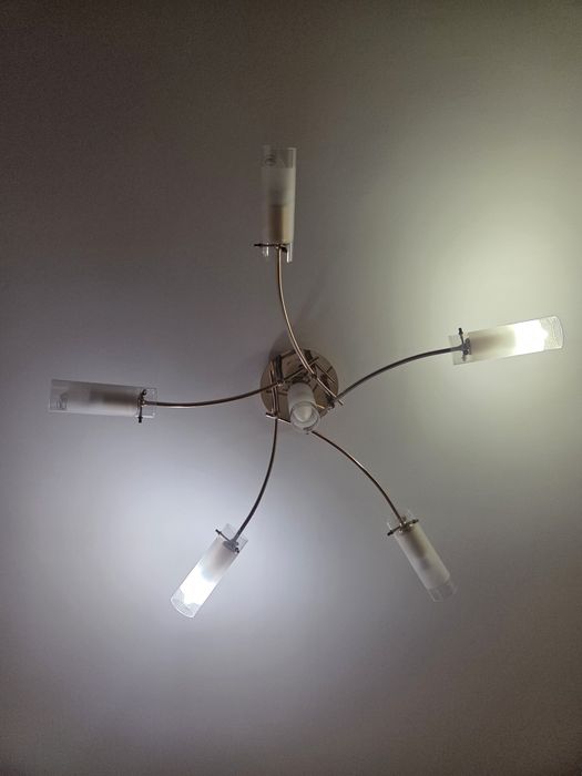 Люстра на 6 ламп