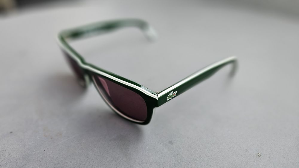 Okulary przeciwsłoneczne Lacoste L827S-315