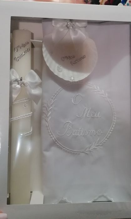 Conjuntos de Batismo na loja Gugu Dada em Moscavide