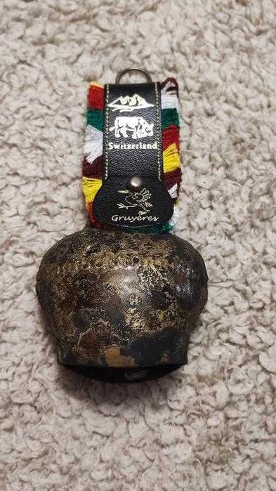 Винтажный сувенирный колокольчик