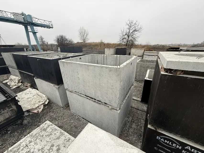 Послуги екскаватораТраншеїКопанняСептиківСептикБетонніКільцяПісокЩебін