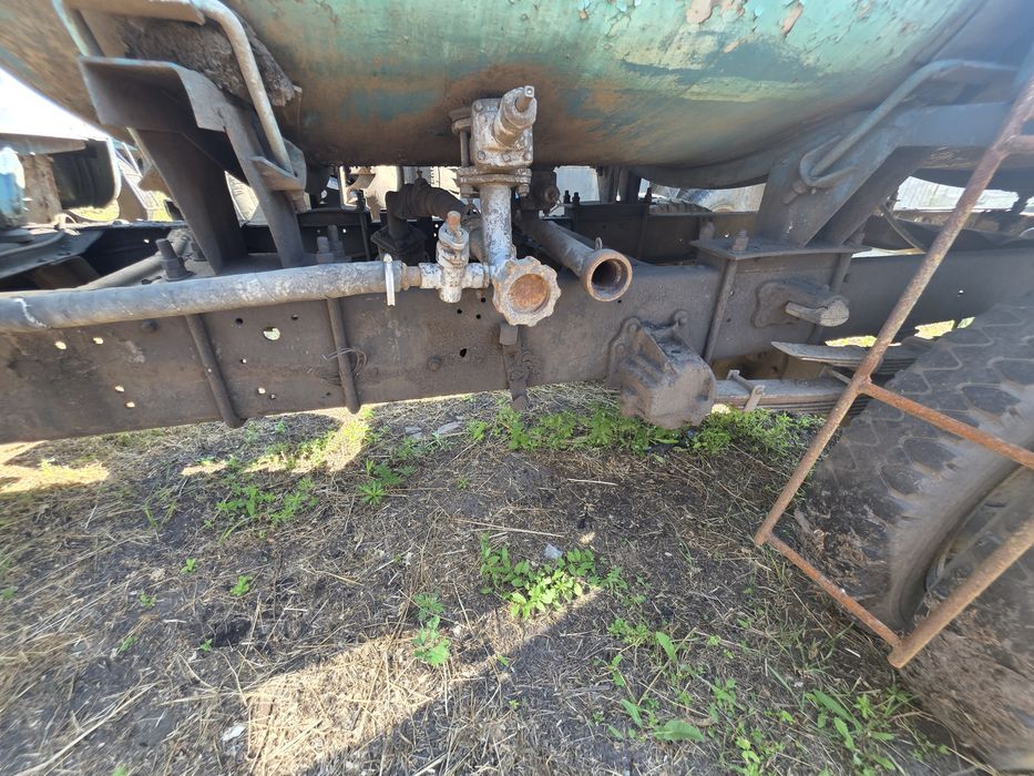 Продам ГАЗ 52 вантажний паливозаправник.