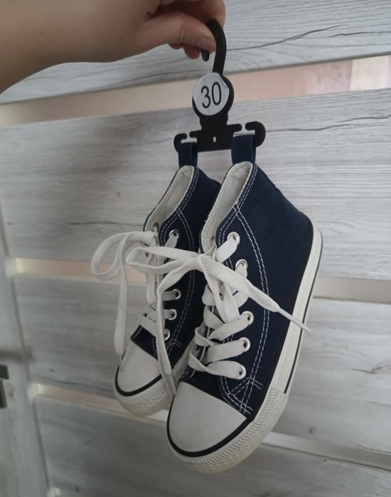 Nowe buty trampki dziecięce 30 granatowe