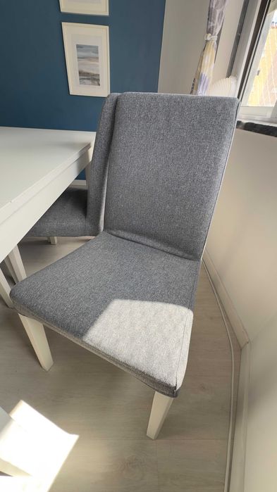 Mesa IKEA LANEBERG + 4 Cadeiras BERGMUND | Excelente Estado