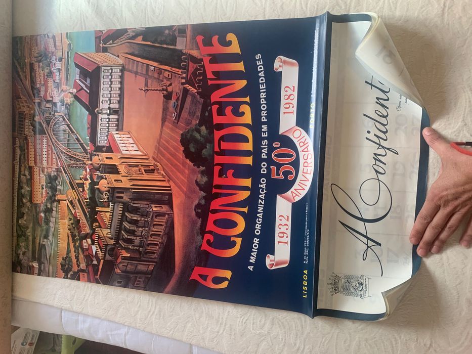 Calendário parede antigo