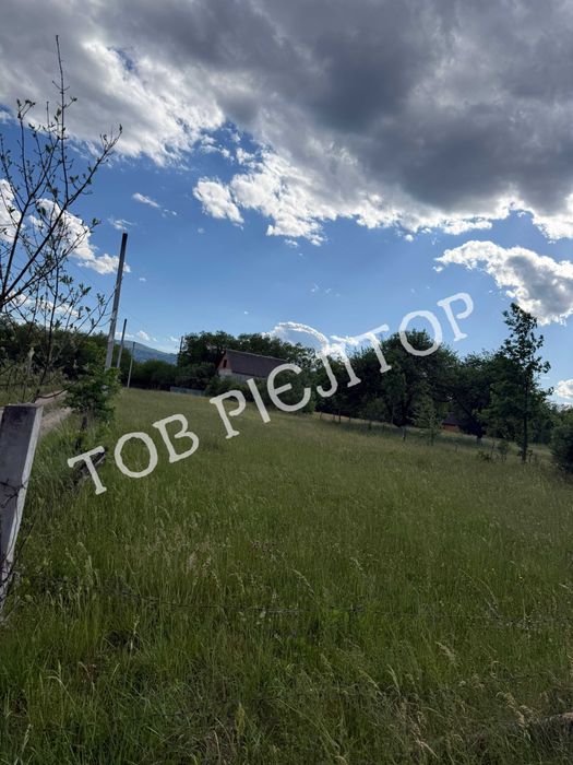 Продаж земельної ділянки