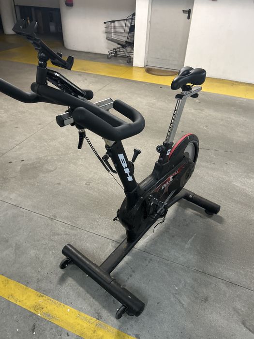 Bicicleta fixa BH RDX 1.1
