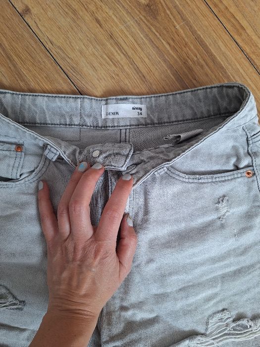 Szare krótkie spodenki szorty 34 XS sinsay