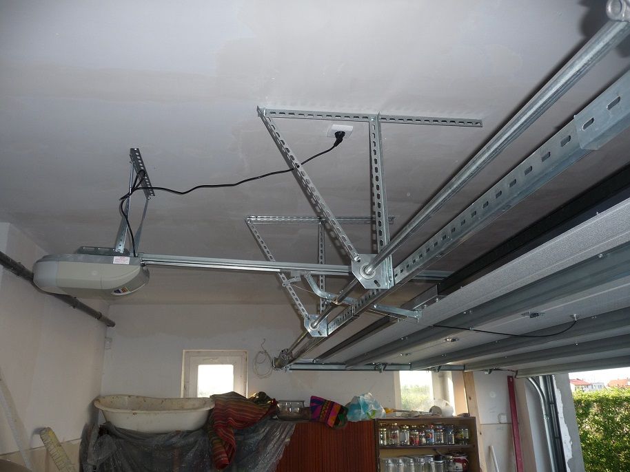 Napęd do bramy garażowej z 2 pilotami, automat na pilota do drzwi