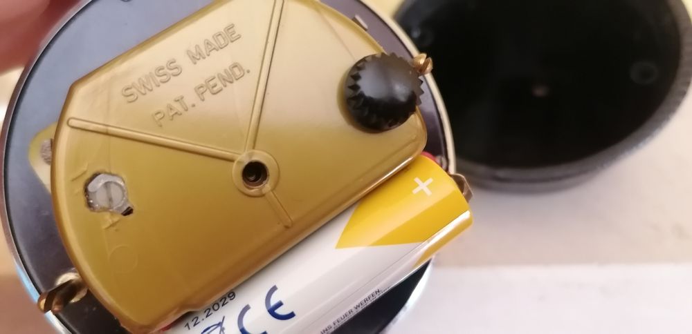 Relógio antigo rally mesa ou tablier swiss