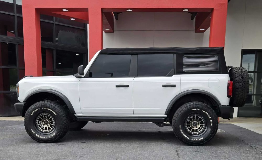 Ford Bronco      2022