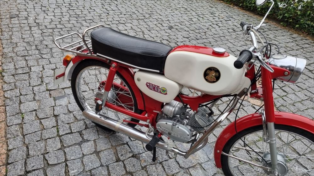Motorizada Macal M-50 Turismo
