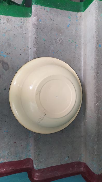 Таз эмалированный