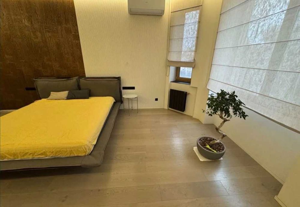 Продам 3 комнатную квартиру с ремонтом