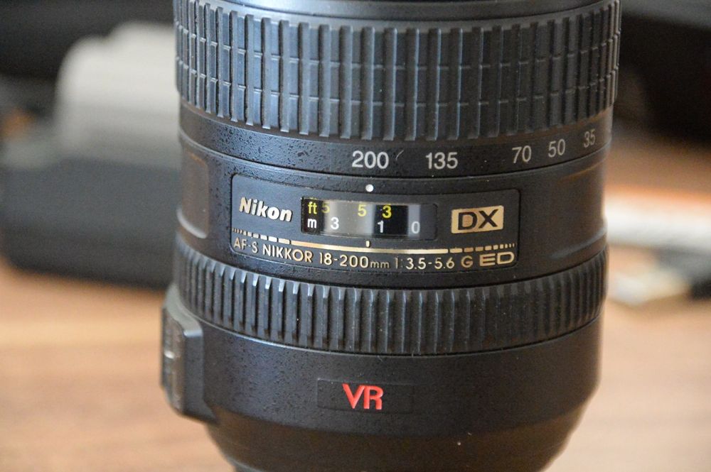 Lente nikon Nikkor AF-S 18-200MM DX VR ED