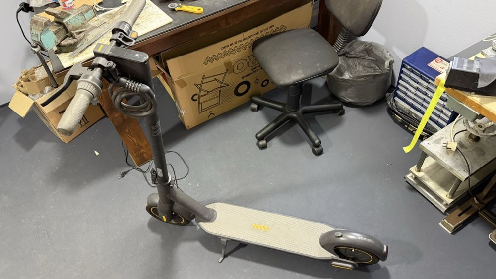 Самокат Ninebot MAX G30E II. Електросамокат Ninebot