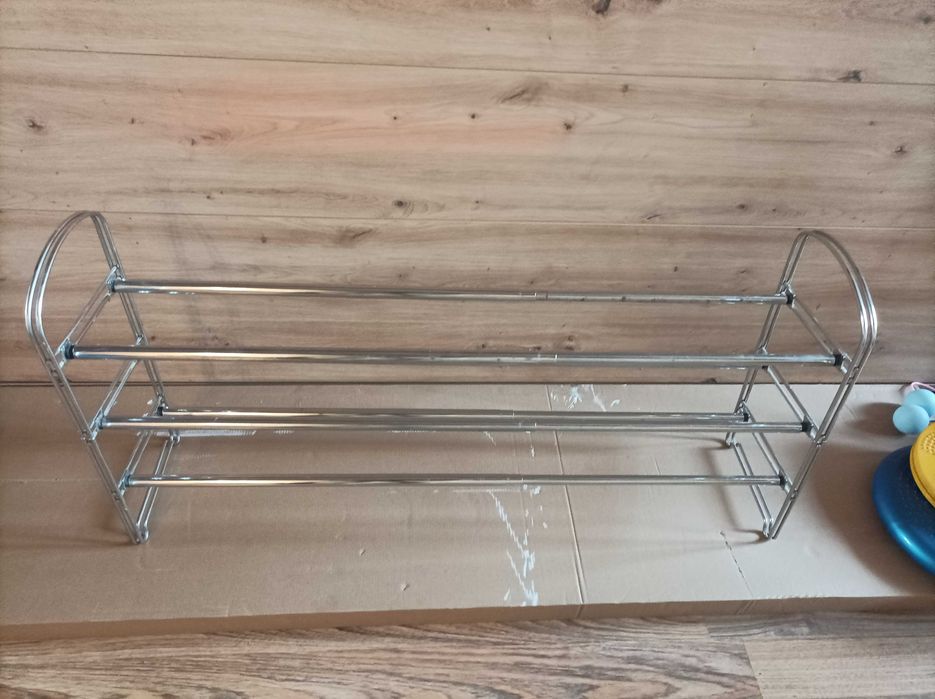 Regał na buty rozsuwany metalowy