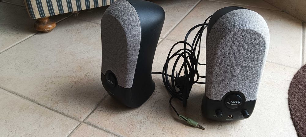 Conjunto de Colunas NGS para computador