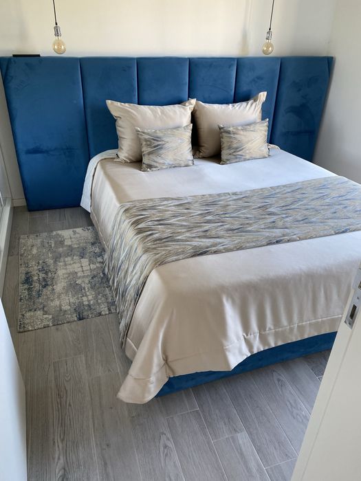 Cama de casal estofada
