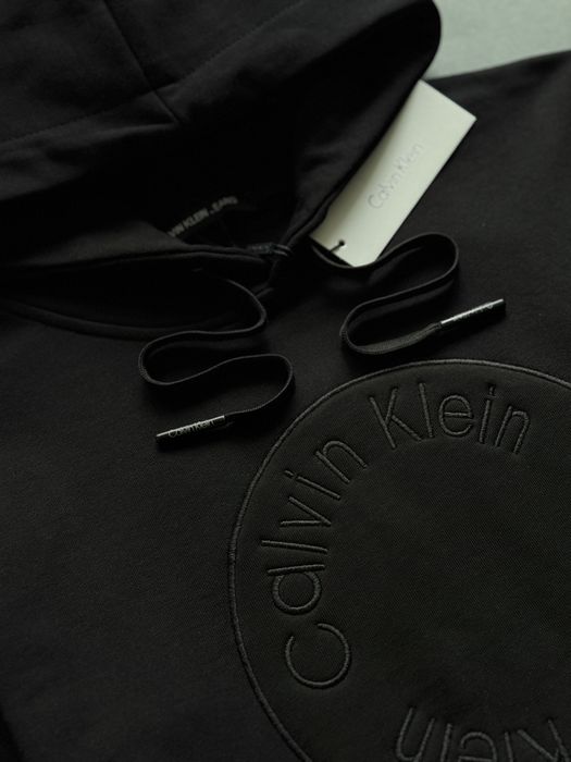 Худі від Calvin Klein