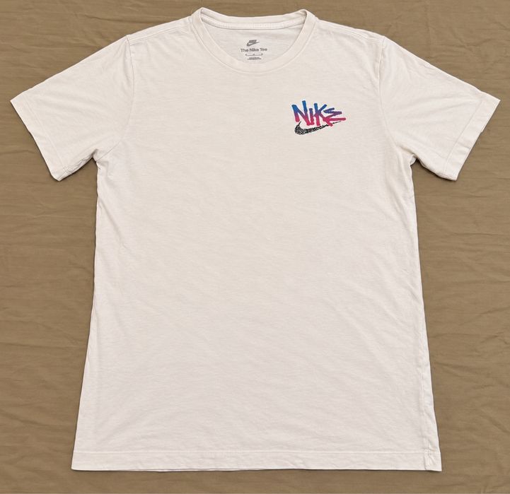 Футболка Nike Sportswear 90's Turtle Graphic T-Shirt original
