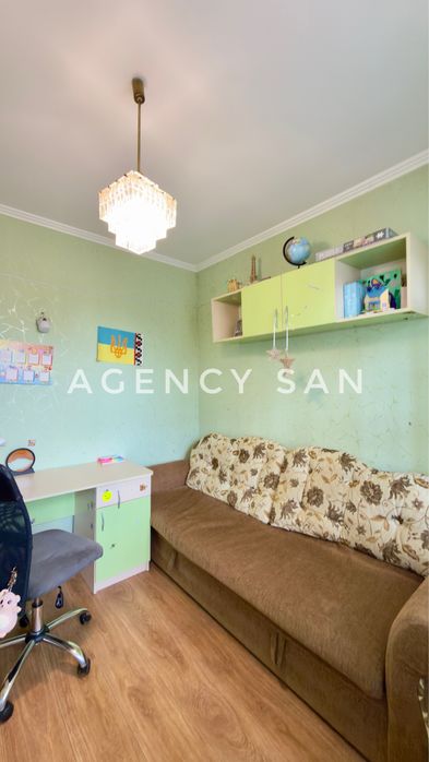 Продаж 3 квартири вул. Харківська