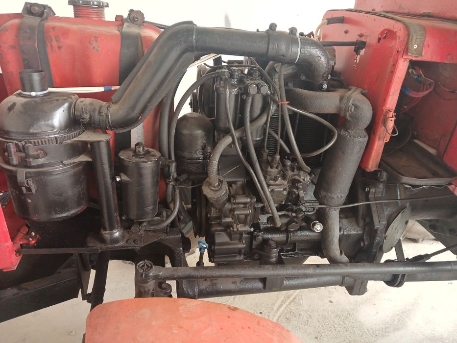 Продається трактор т25.