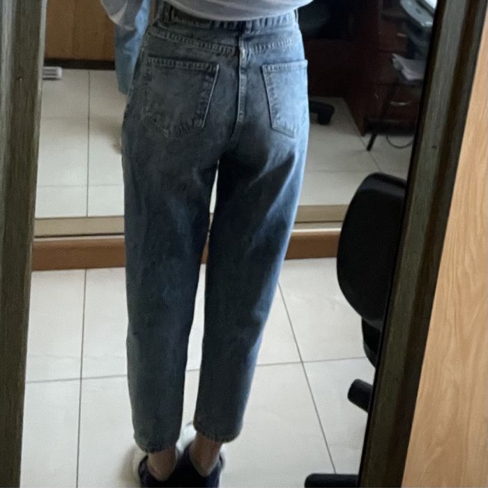 Джинси жіночі