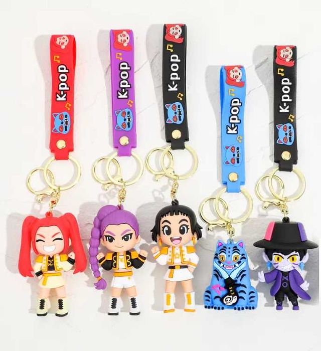 BRELOK zestaw 5 sztuk Kpop DEMON HAUNTERS Huntrix NA PREZENT wysyłka