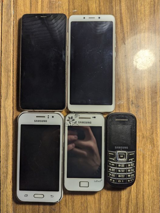 Телефони , планшети