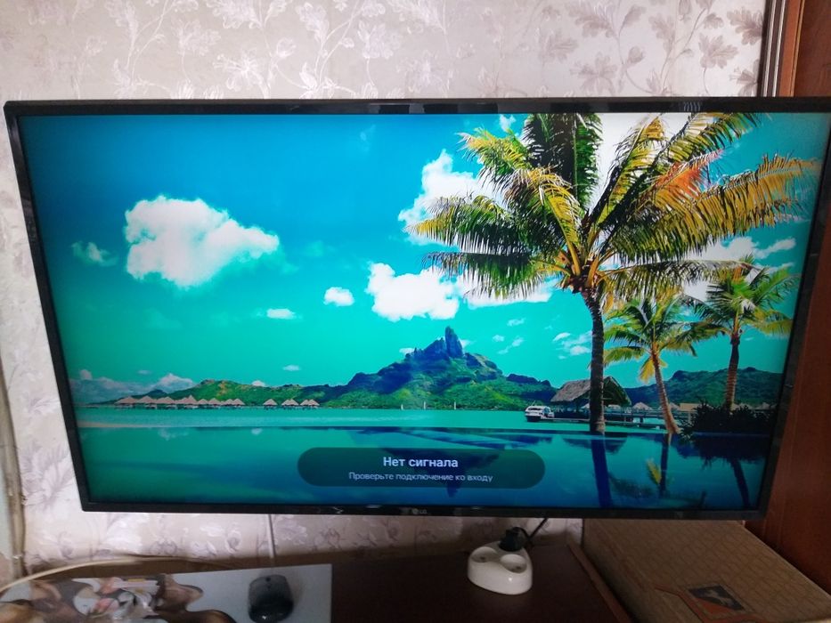Телевизор  LG -43UJ6307