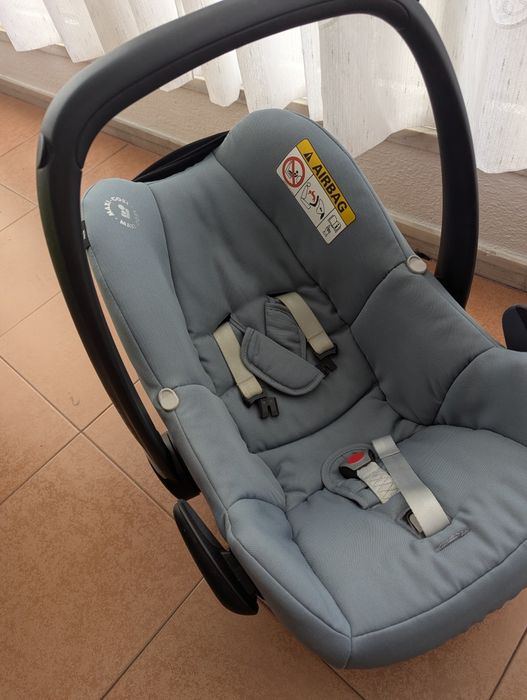 Ovo Maxi Cosi Rock i-size ( com redutor )