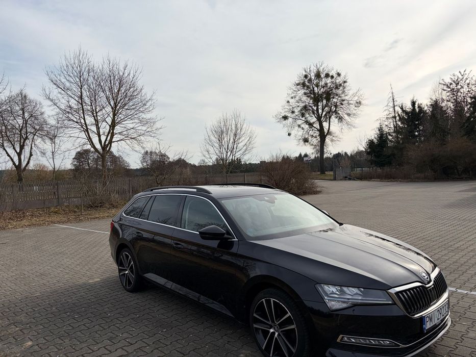 Skoda Superb SUPER STAN udokumentowany mały przebieg !!!
