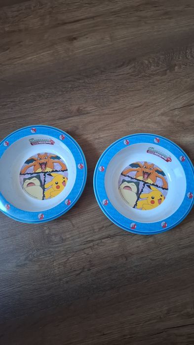 Dwie miski  do jedzenia dla dzieci z pokemonami