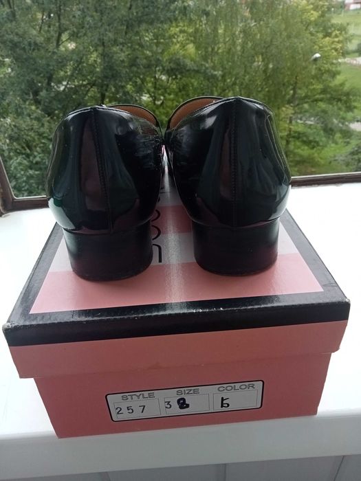 Туфлі жіночі лакові