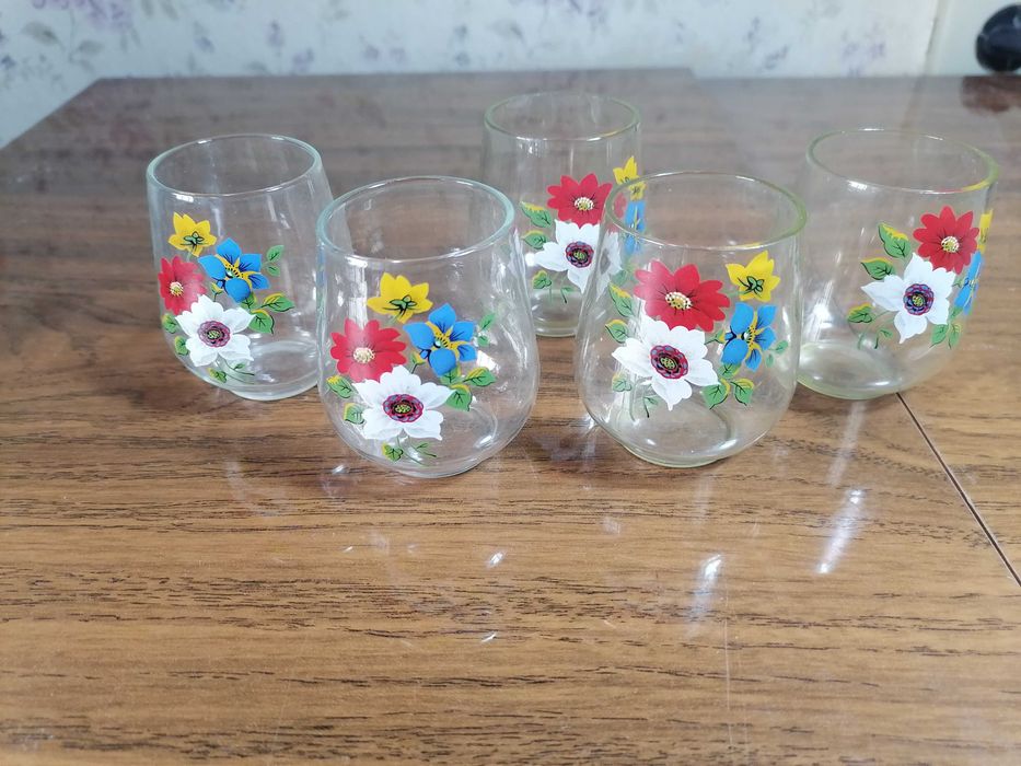 Продам рюмки стопки разные