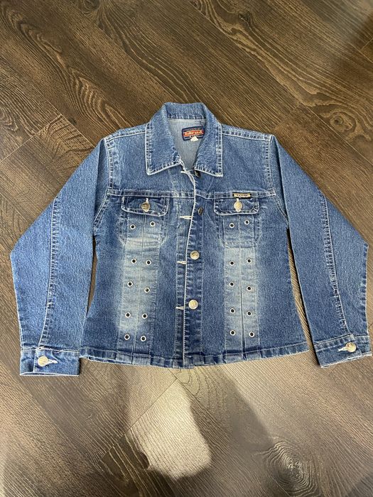 Вещи на девочку 7-9 лет в хорошем состоянии