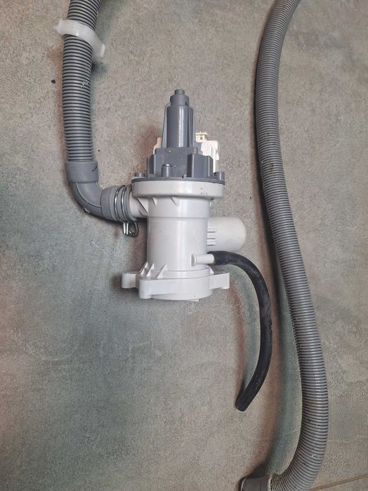 Pompa wody do pralki HISENSE WF5S1045BW