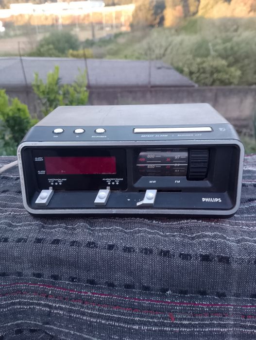 Radio relógio Philips