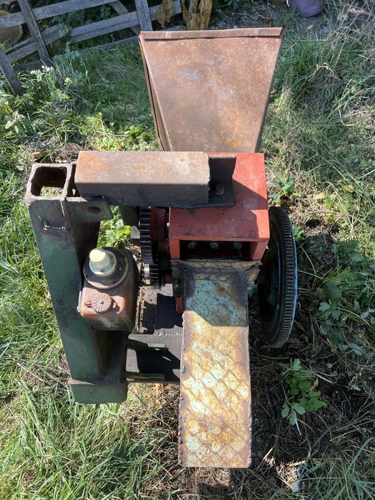 Дробілка до трактора