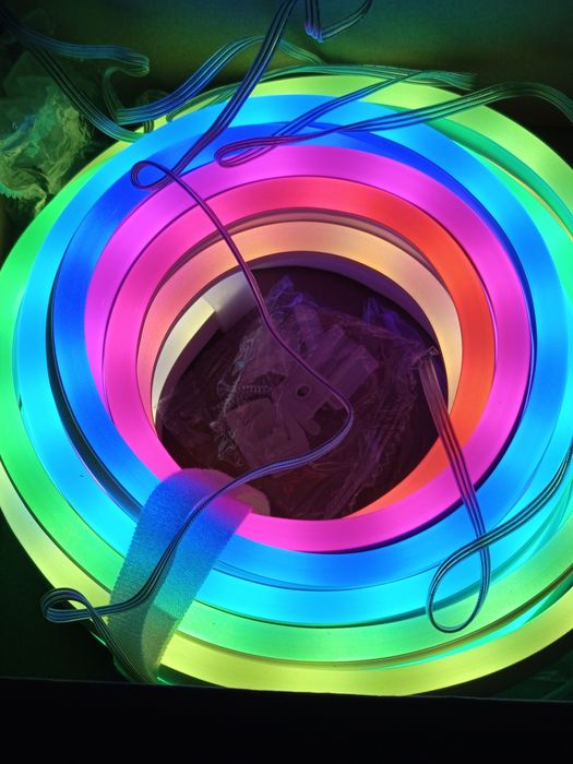 Neon LED RGB 5m – Efekt Tęczy,