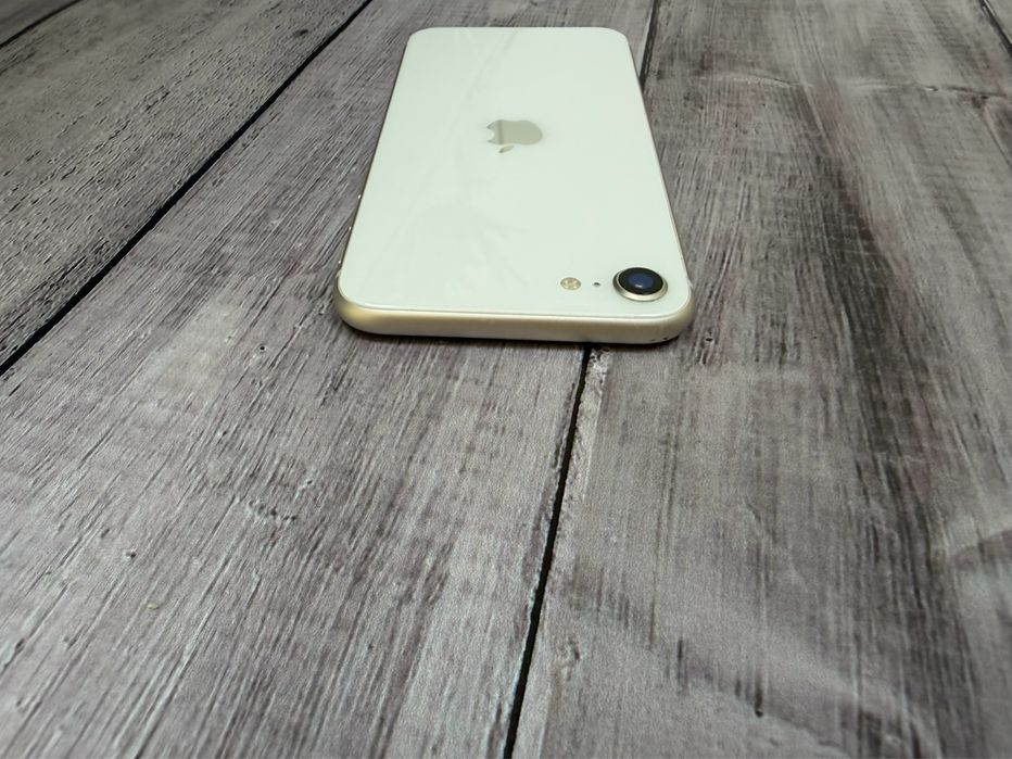 Iphone SE 3 128gb neverlock White Global 160$