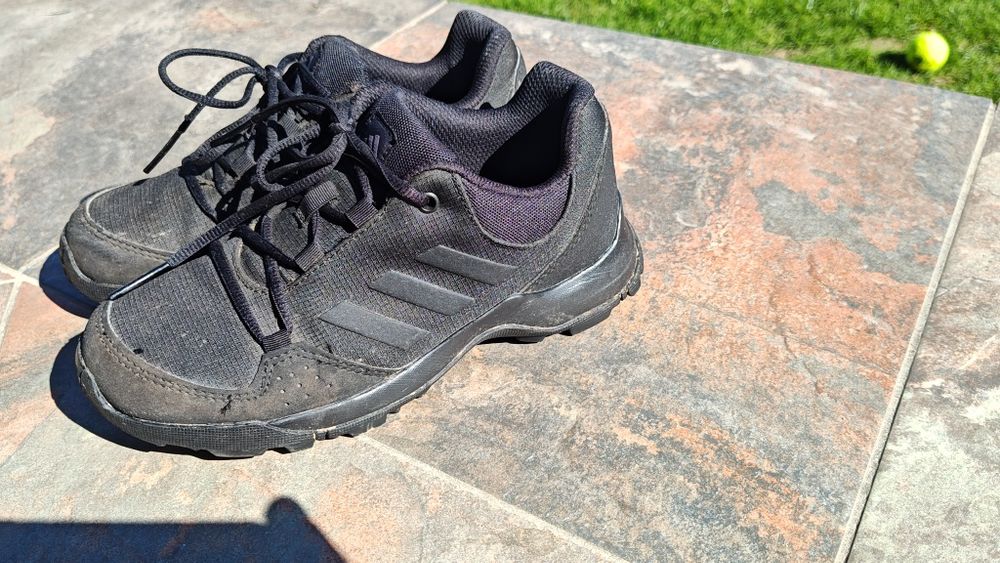 Buty adidas terrex 34