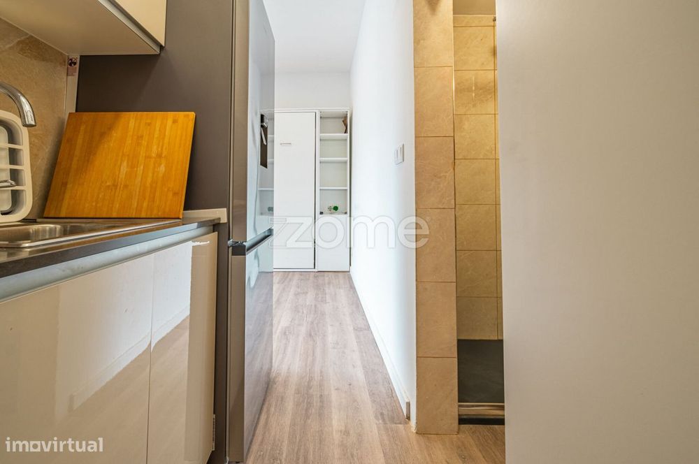 Loja remodelada para Estúdio T0