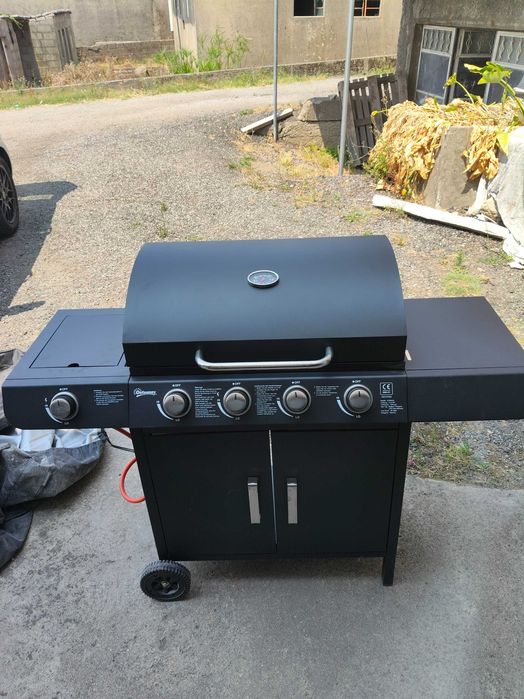 Barbecue a gás novo 4+1 bocas
